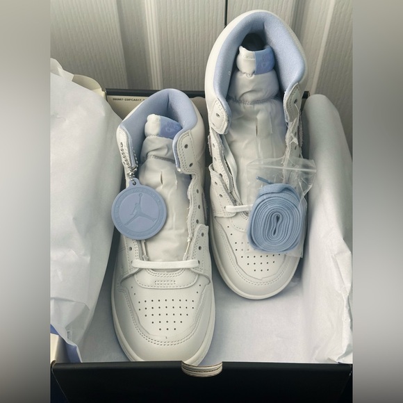 Women’s Air Ship PE SP “Forget-Me-Nots” - Picture 10 of 10